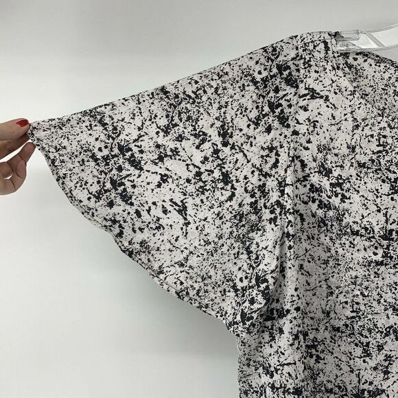 Wide Flutter Sleeve Black White Paint Splatter Top - Picture 2 of 6